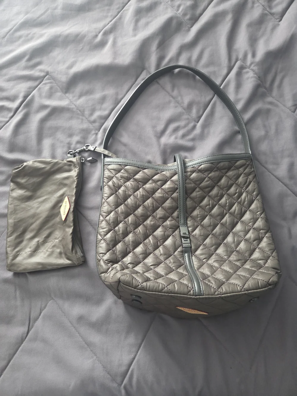 Magnet Astor Small Hobo - Color Is Grey, Like New